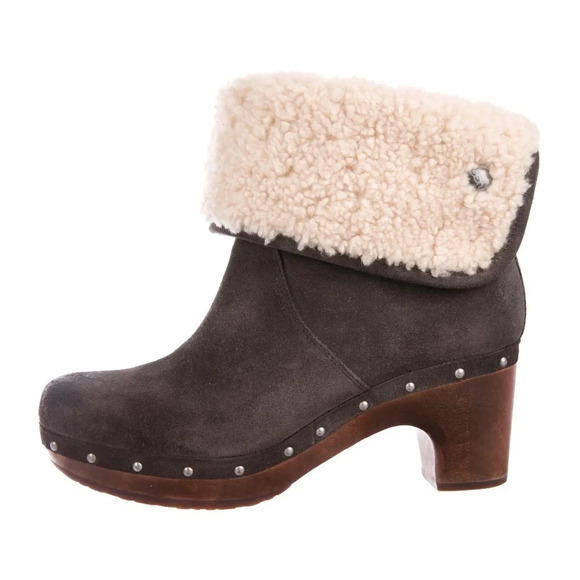 UGG Lynea Brown Suede Boot 9 - Picture 1 of 13